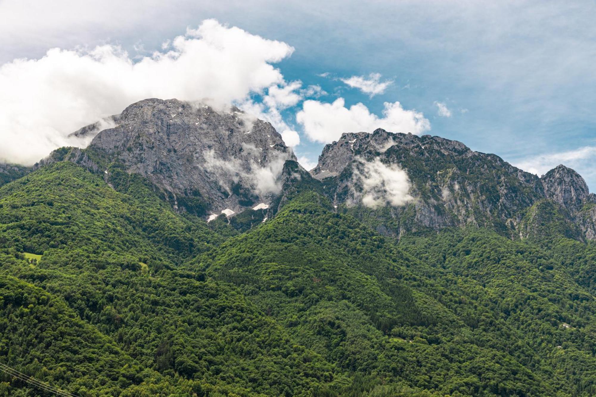 Appartamento Vista Grigna, Natura,Sport E Relax Primaluna Luaran gambar